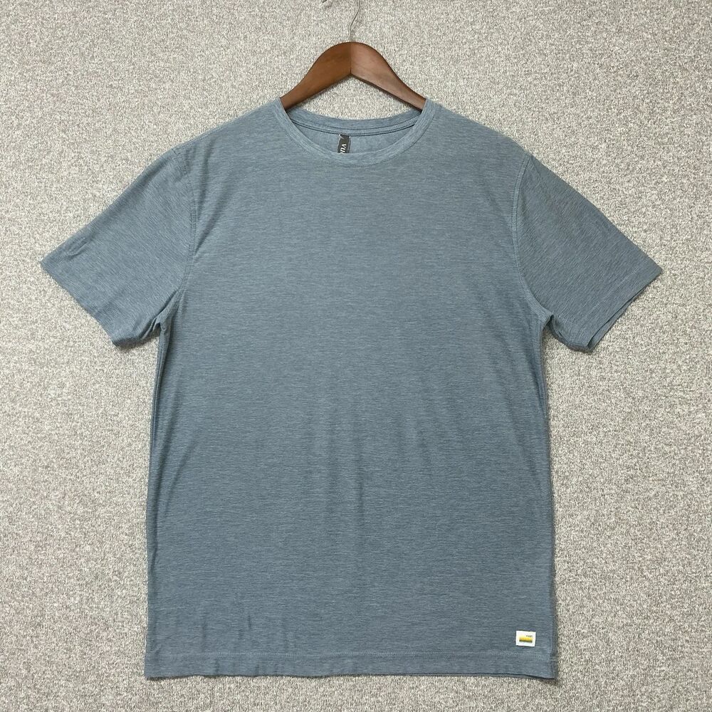 Vuori Strato Tech Tee Men's Small S Heather Platinum Blue Performance Shirt V126